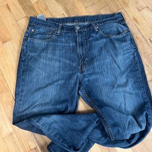 Levi’s 514 Jeans